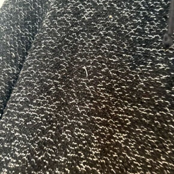 Fabletics Gray/Black Hoodie Size Large - Picture 6 of 7